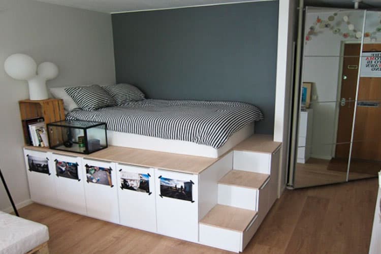 Экономия пространства в спальне 