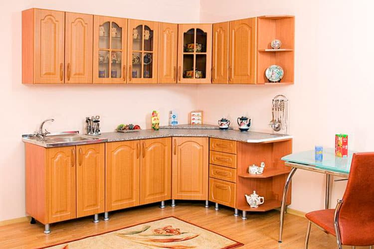 Кухонный угловой шкаф - экономит пространство 
